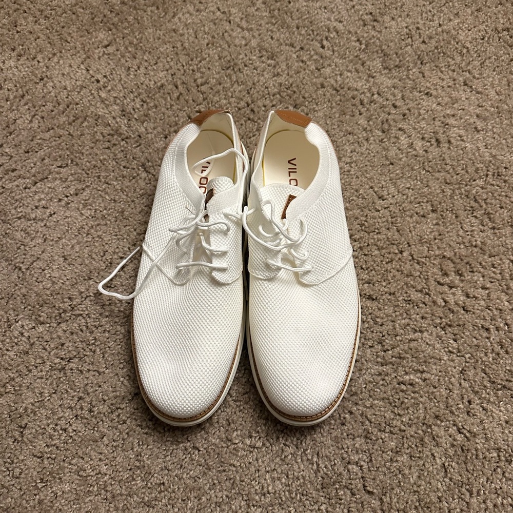 Vionic Men's Elegant White Oxford Shoes